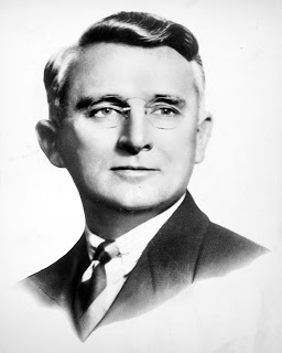 Dale Carnegie portrait