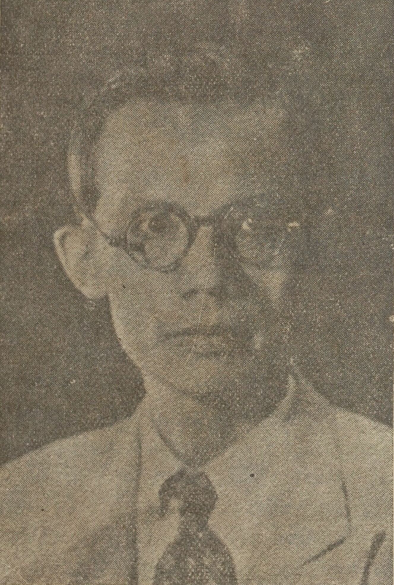 Lan Khai portrait